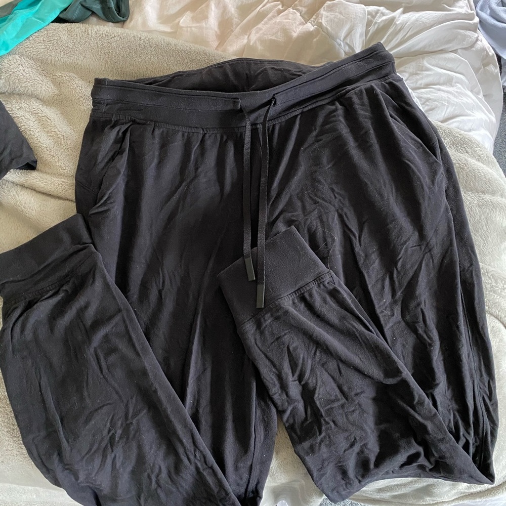 Lululemon ready to rulu jogger size 10